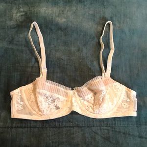 Victoria’s Secret bra